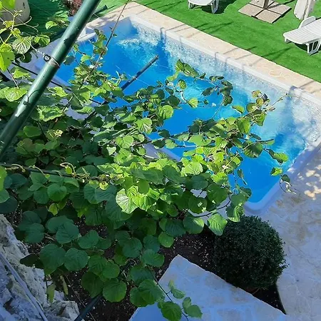 Villa Kuca Za Odmor Mili Zagvozd