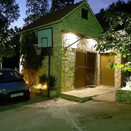 Kuca Za Odmor Mili *