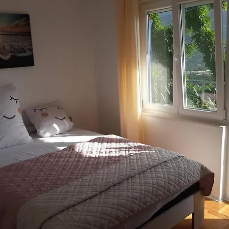 فيلة Kuca Za Odmor Mili Zagvozd